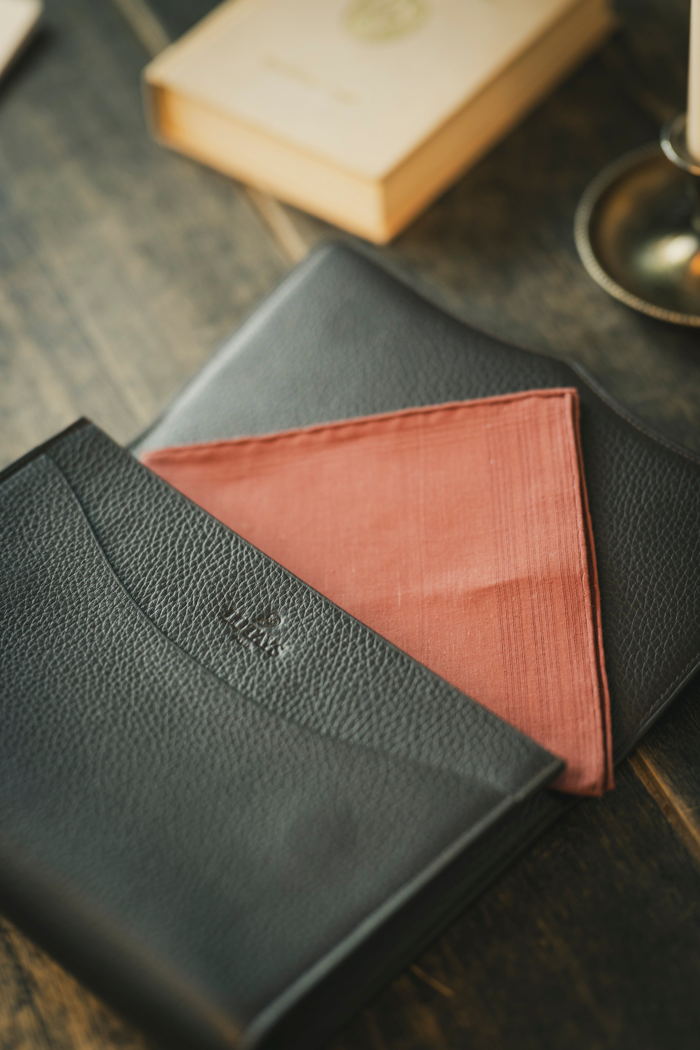 D'antan handkerchief